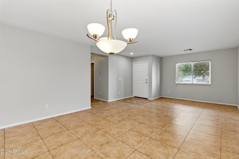 091258F5-5DAC-4889-BE85-398A5C79AA51