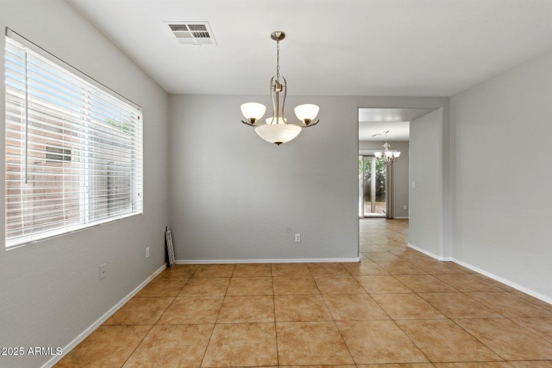 9208BEC6-9AB9-43AC-B304-4C0D6B9ADD5A