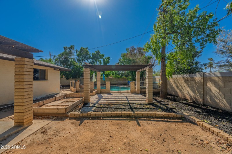 38-print-5924 S Jentilly Ln-38