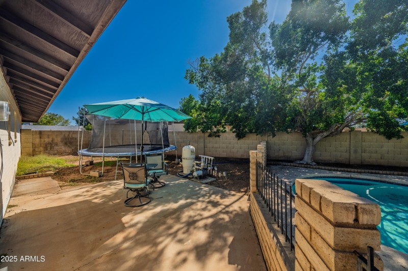 44-print-5924 S Jentilly Ln-44