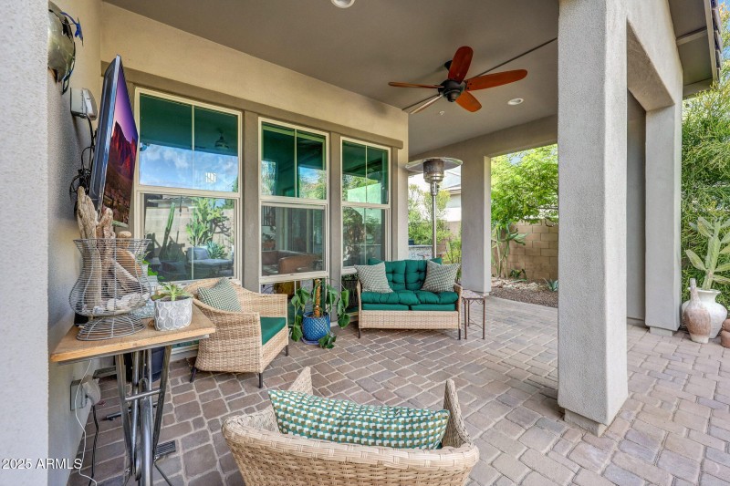 Huge covered patio