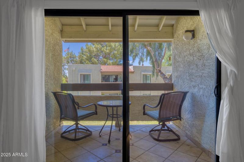 10444 N 69th St 201, Paradise Valley - 2
