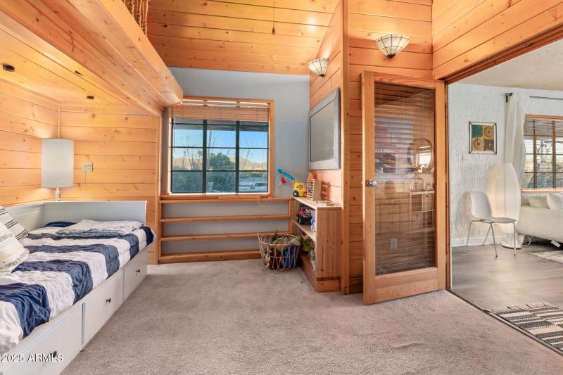 23-web-or-mls-9626 N 1st Ave - MLS Image