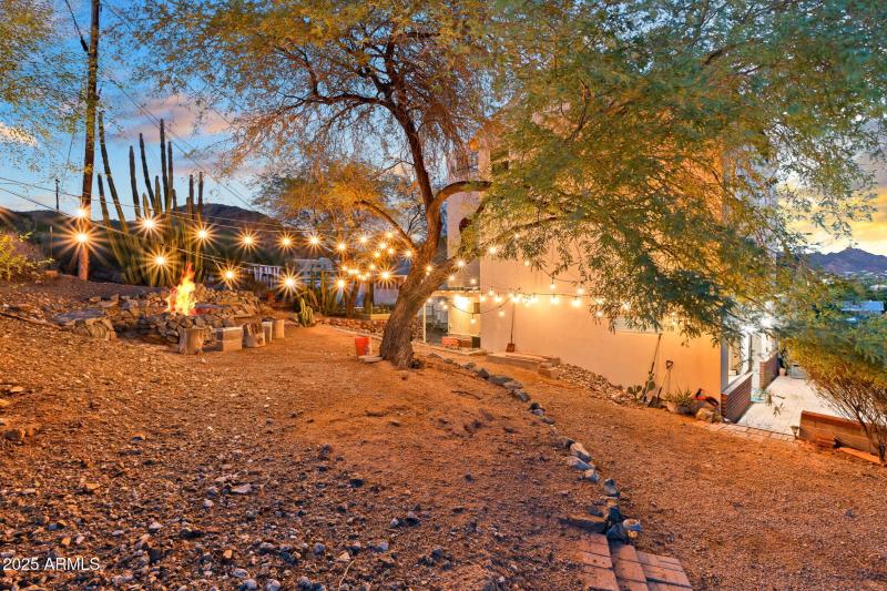 47-web-or-mls-9626 N 1st Ave - MLS Image