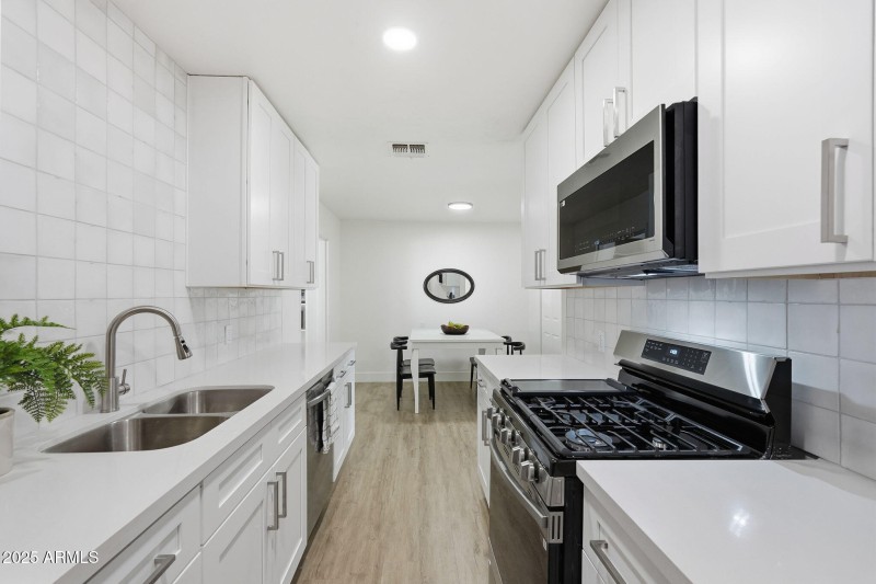 18-web-or-mls-018_ListerPros