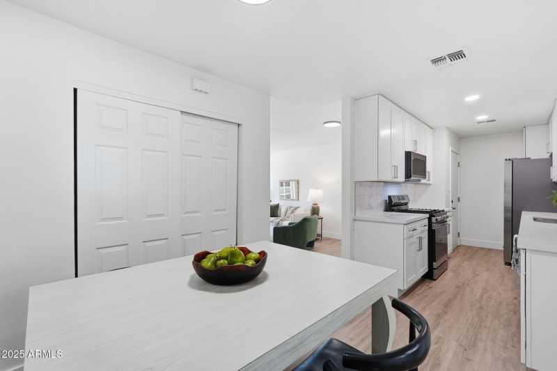 14-web-or-mls-014_ListerPros