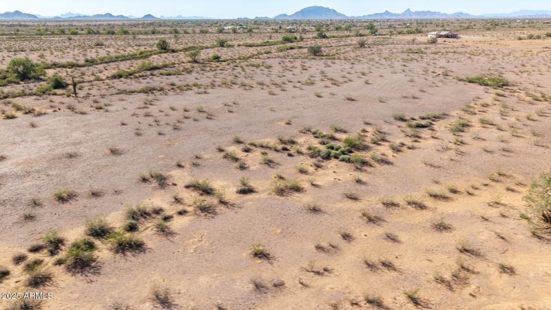 17 - 50635025P Parcel