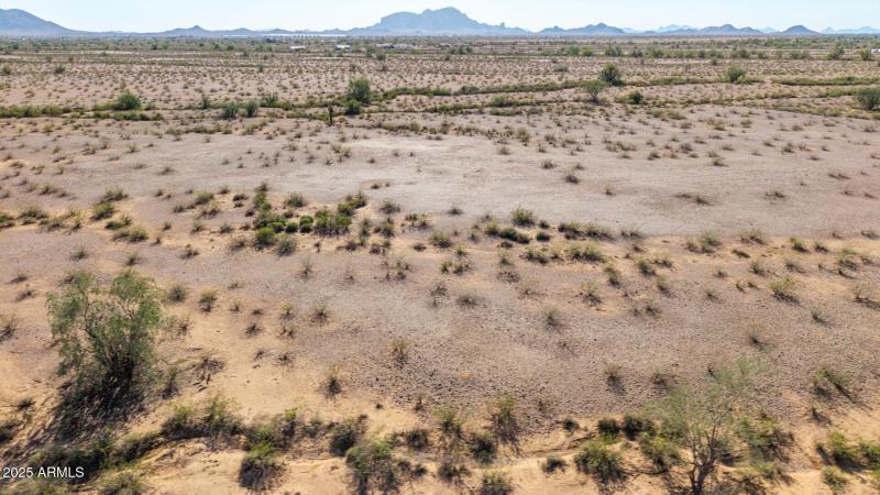 18 - 50635025P Parcel