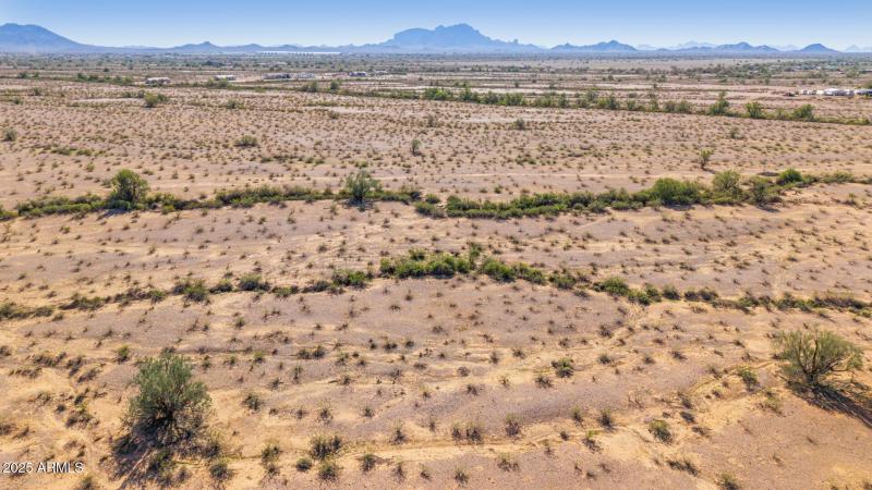 13 - 50635025Q Parcel