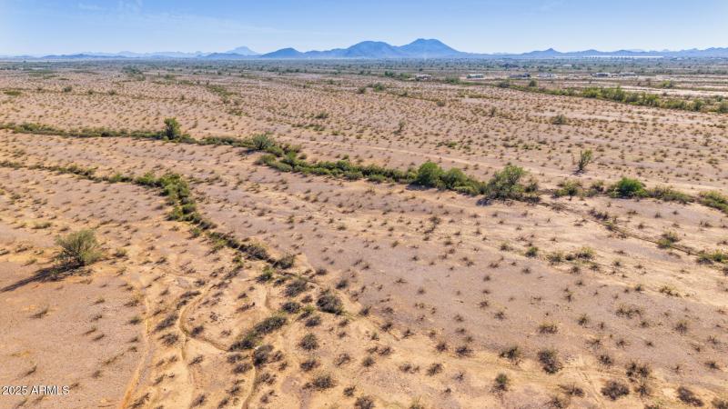 14 - 50635025Q Parcel