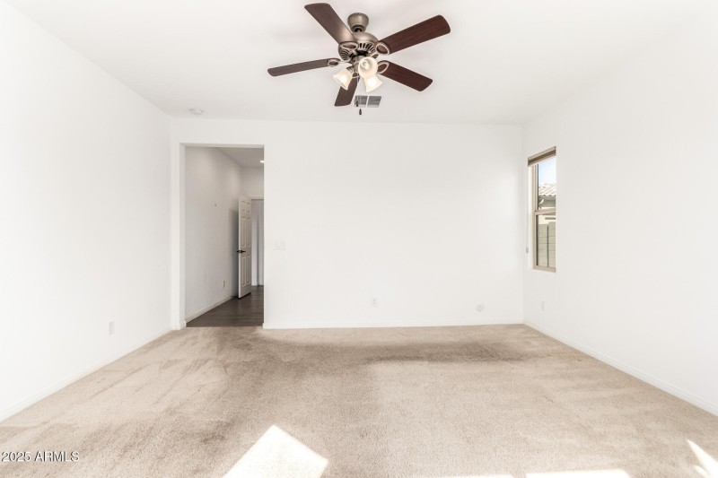 17987 W Redwood_Primary Bedrm 3