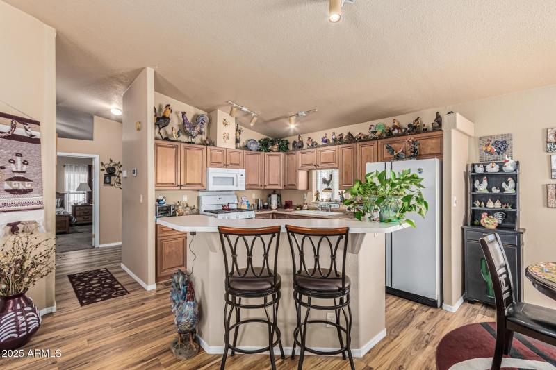 Kitchen Island Seating