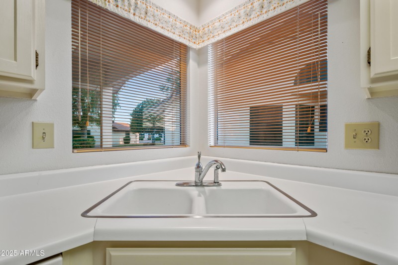 17-19611NTRD-ocupix-