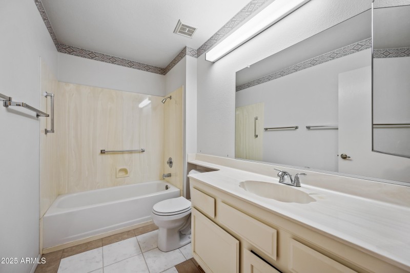 38-19611NTRD-ocupix-