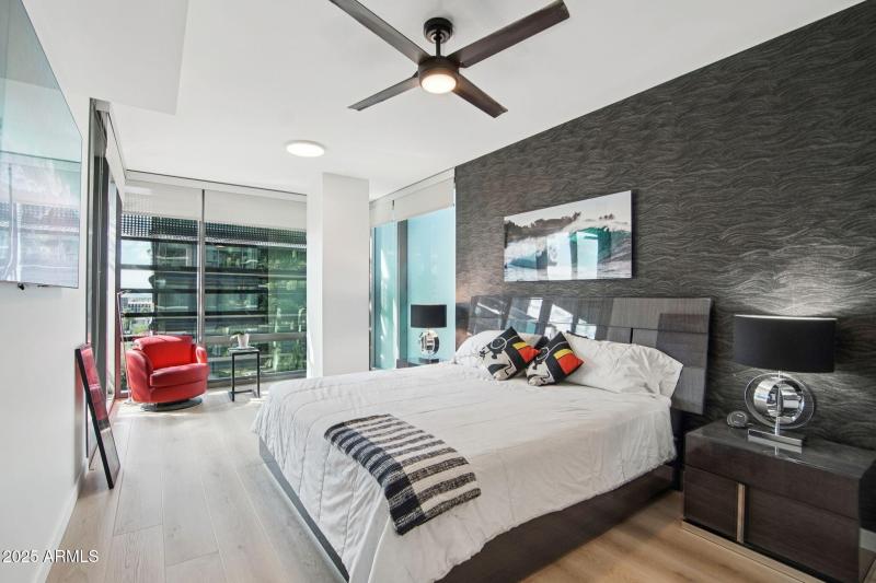 35-web-or-mls-E Kierland Blvd-L2310r-019