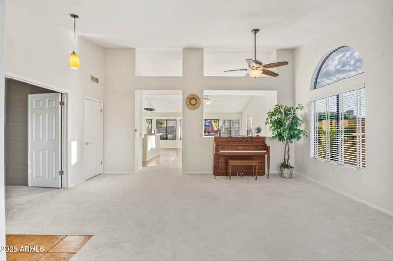 10-web-or-mls-4363 E Danbury Rd Phoenix,