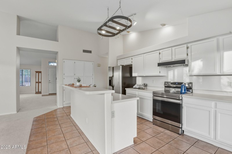 21-web-or-mls-4363 E Danbury Rd Phoenix,