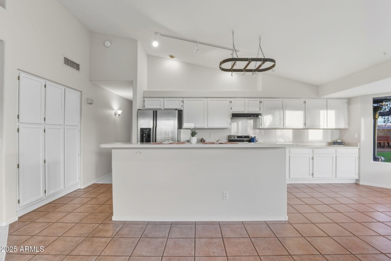 22-web-or-mls-4363 E Danbury Rd Phoenix,