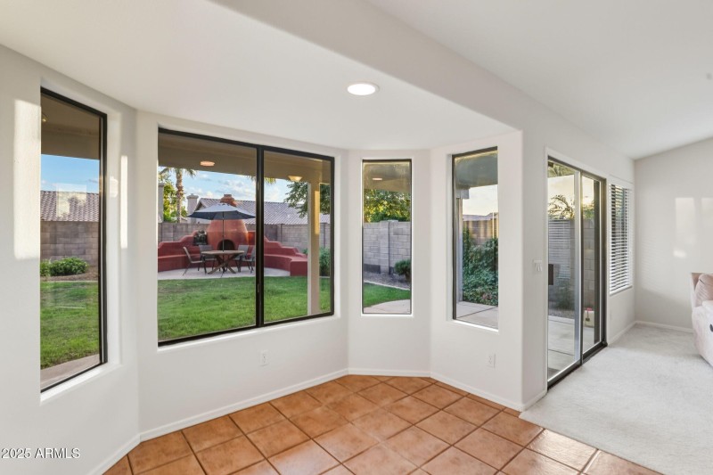 24-web-or-mls-4363 E Danbury Rd Phoenix,