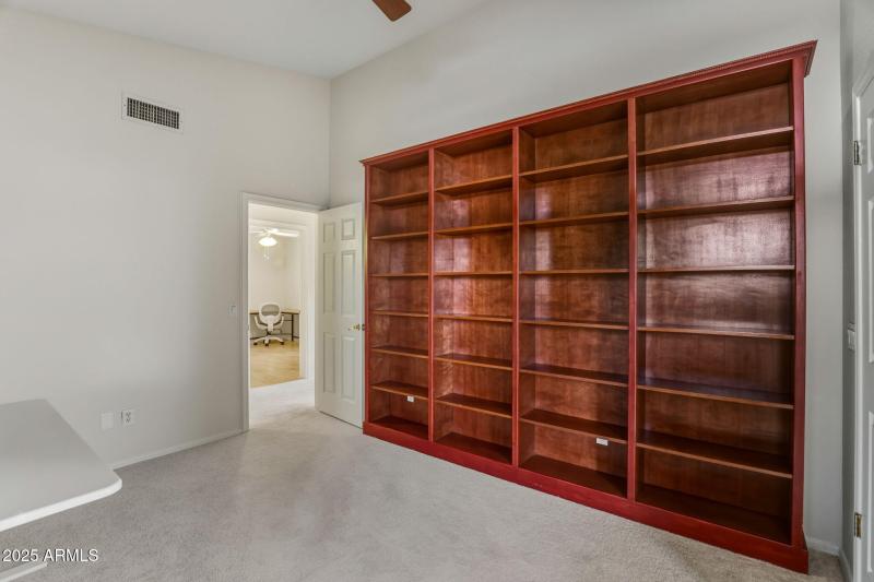 30-web-or-mls-4363 E Danbury Rd Phoenix,