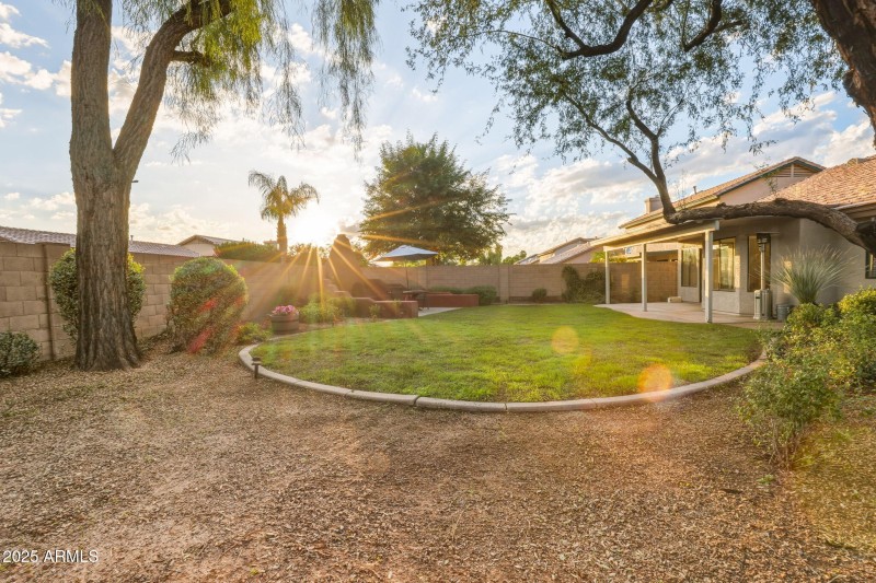 59-web-or-mls-4363 E Danbury Rd Phoenix,