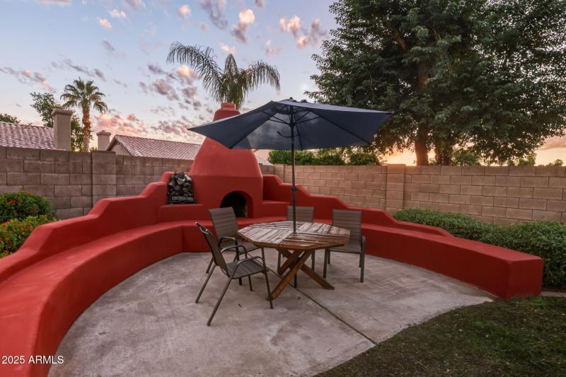 68-web-or-mls-4363 E Danbury Rd Phoenix,