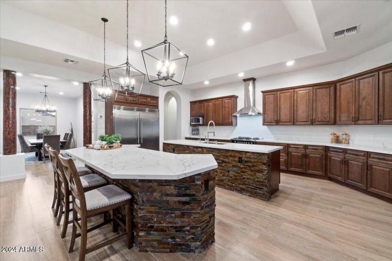 Dual Island KIitchen