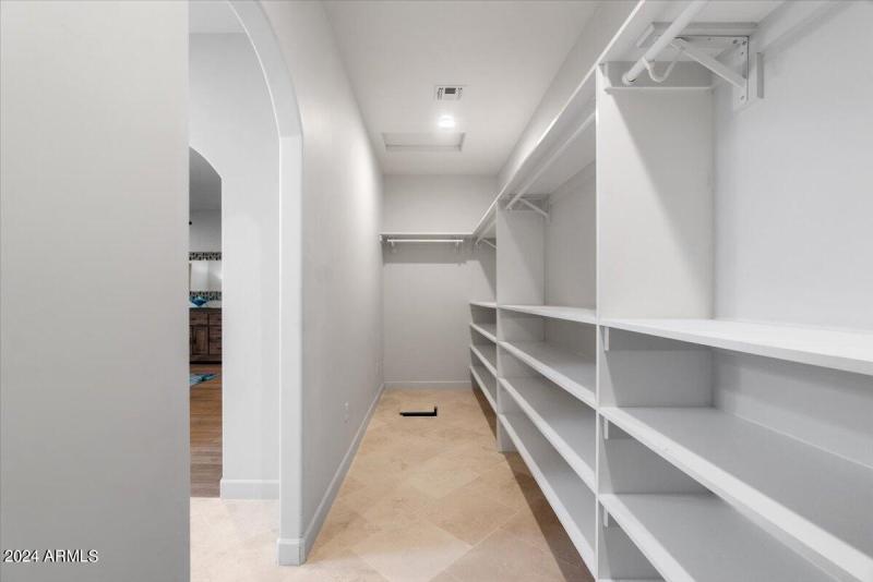 Walk-in Closet