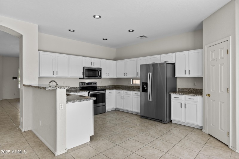 22279 E VIA DEL RANCHO