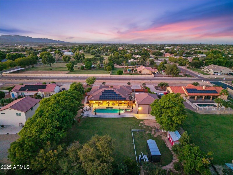 2-DJI_20251023181147_0324_D