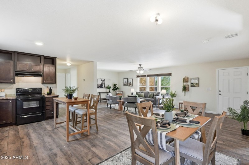 7-web-or-mls-018_ListerPros