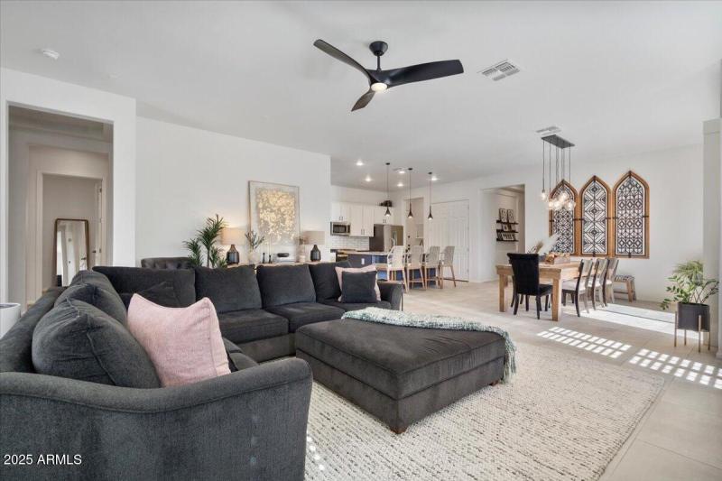 3100 N Summer St22