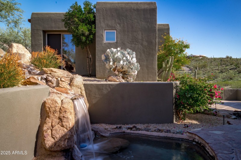 18-Formal Living Patio Waterfall