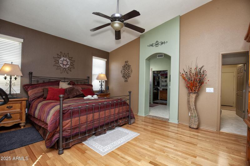 036_17738NPhoenicianDr