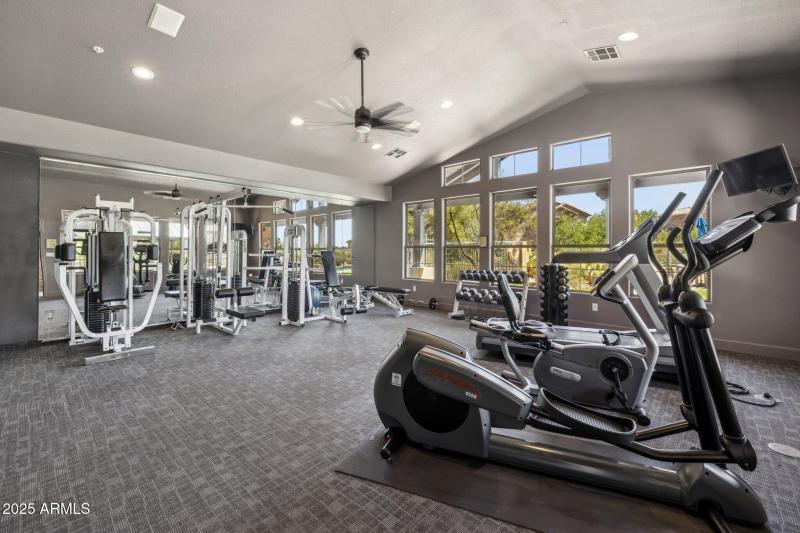 31-web-or-mls-20801-n-90th-pl-156