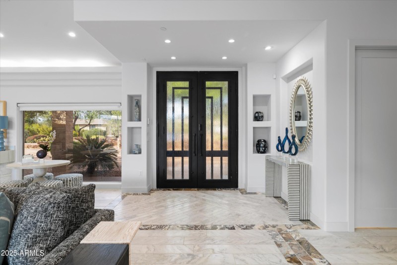 05-8139 E Desert Cove QA_05