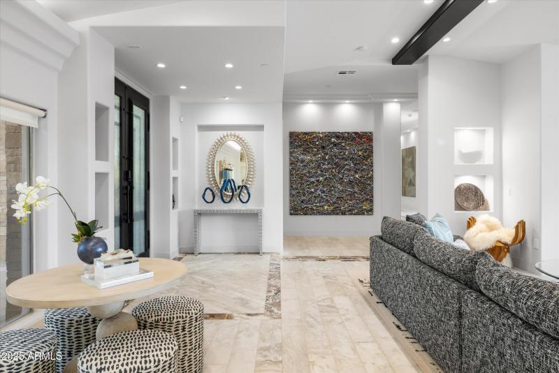 08-8139 E Desert Cove QA_08