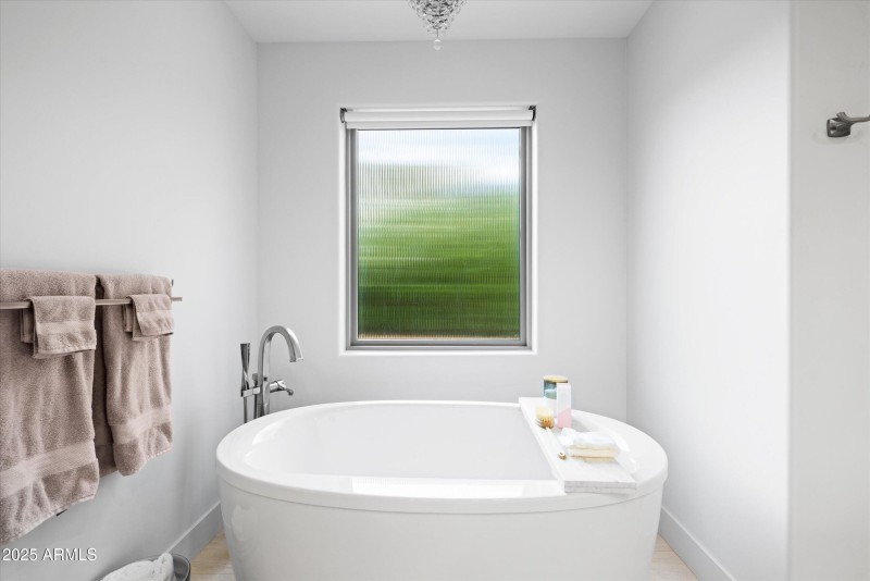 27-8139 E Desert Cove QA_27