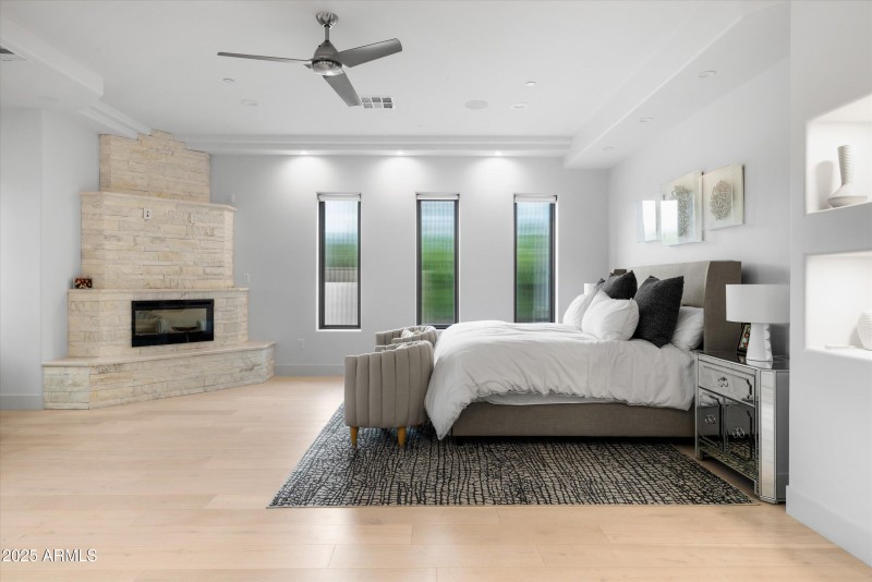 28-8139 E Desert Cove QA_28