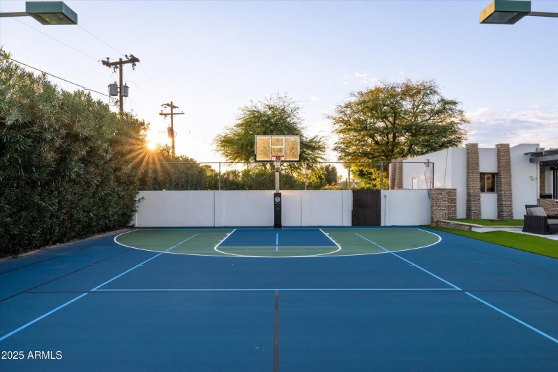 64-8139 E Desert Cove QA_64