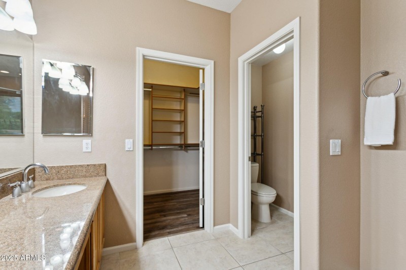 5455 W Buffalo St - Primary Bath