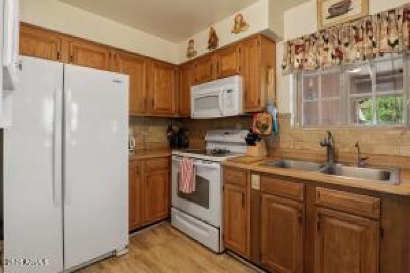 20251019215623081736000000