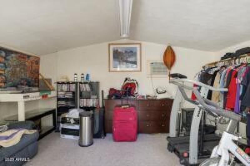 20251019215725636129000000