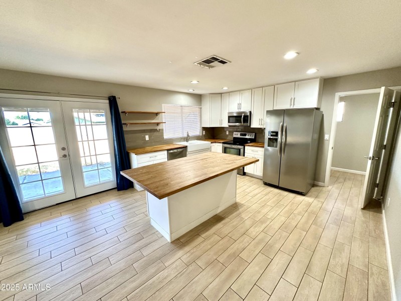 Photo Nov 07 2023, 11 26 28 AM