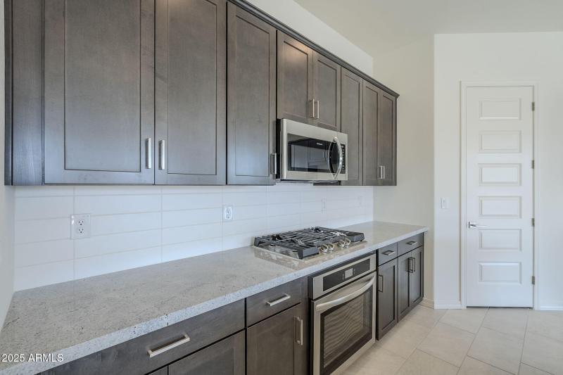 7-web-or-mls-Desert-7