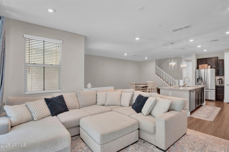 5-web-or-mls-3855 S mcqueen Rd 73-6