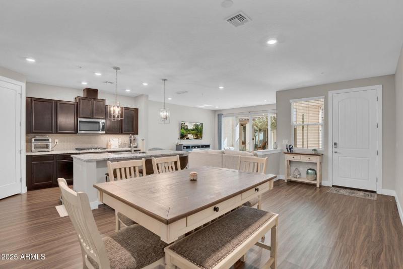 13-web-or-mls-3855 S mcqueen Rd 73-13