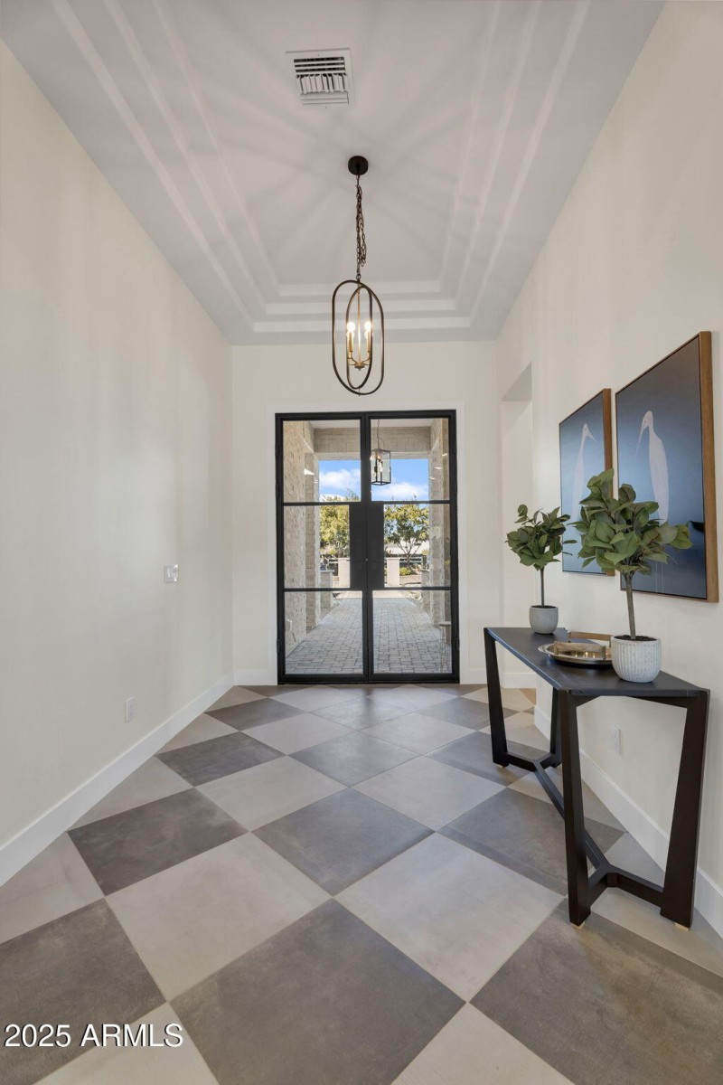 15-web-or-mls-19875 E SIlver Creek Ln-13