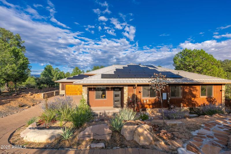 203 S Crescent Moon - 02