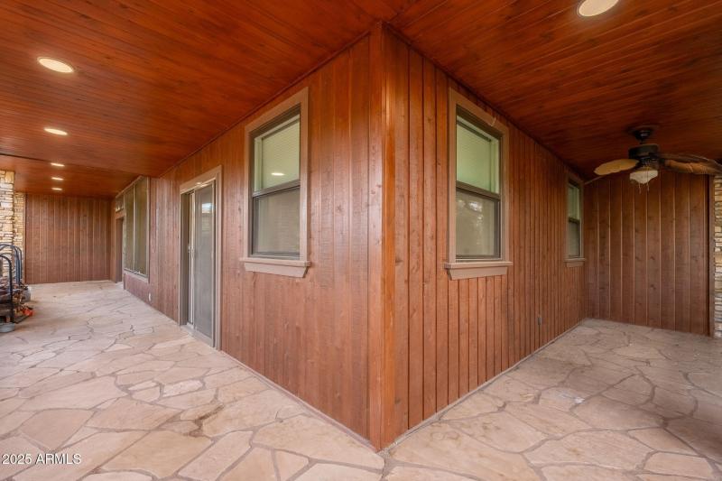 203 S Crescent Moon - 28